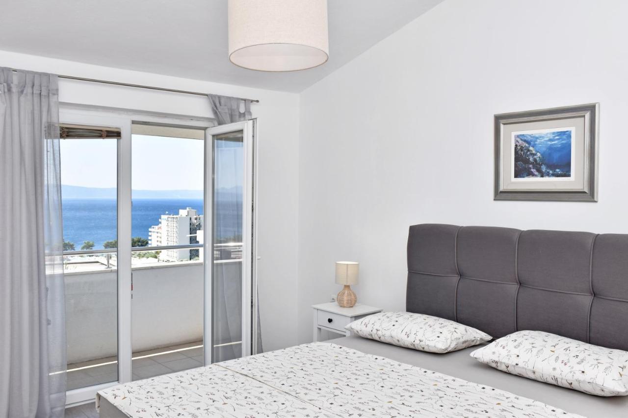Sunny Apartment *